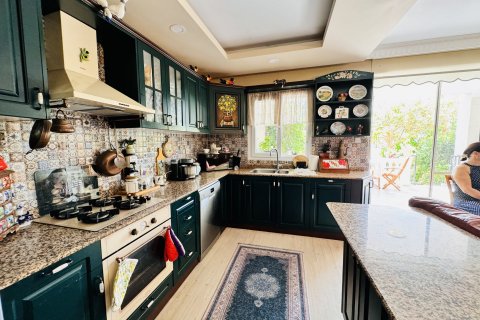 Продажа квартиры в Мерсине, Турция 2+1, 115м2, №177335 – фото 2