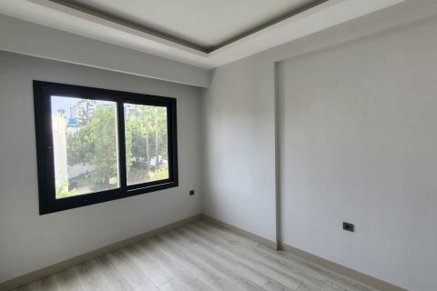 Продажа квартиры в Мерсине, Турция 1+1, 50м2, №163183 – фото 4