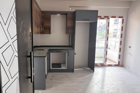 1+1 Lägenhet  i Mersin, Turkiet Nr. 166005 - 2