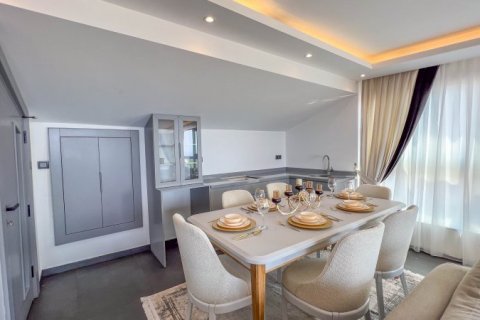 3+2 Villa  i Kargicak, Alanya, Antalya, Tyrkia Nr. 161503 - 12
