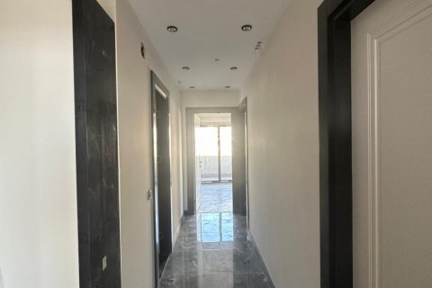 2+1 Wohnung in Mersin, Türkei Nr. 170083 - 9
