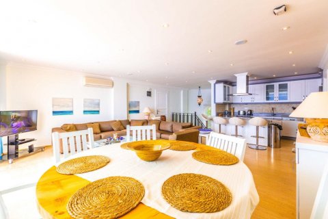 4+1 Villa  i Kalkan, Antalya, Turkiet Nr. 178236 - 3