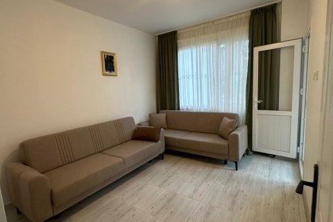 Продажа квартиры в Мерсине, Турция 2+1, 90м2, №165990 – фото 2