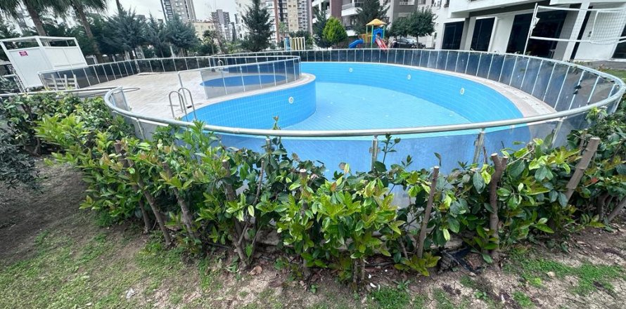 1+1 Apartment  in Mersin, Turkey No. 167873