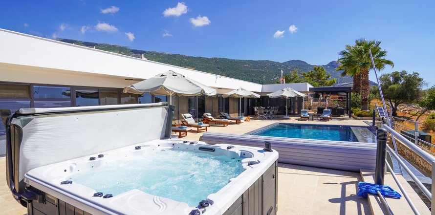 4+1 Villa i Kalkan, Antalya, Turkiet Nr. 211591