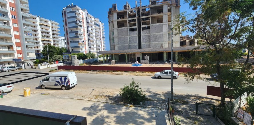 Квартира 1+1 в Мерсине, Турция №163298