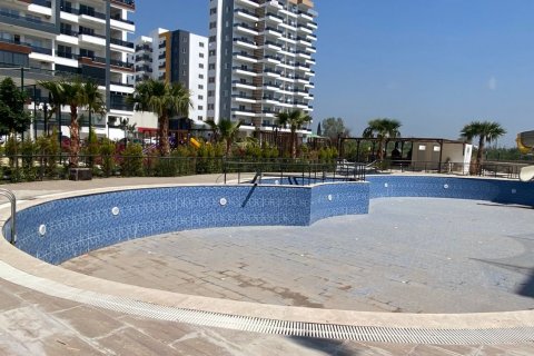 Продажа квартиры в Мерсине, Турция 1+1, 70м2, №162684 – фото 2