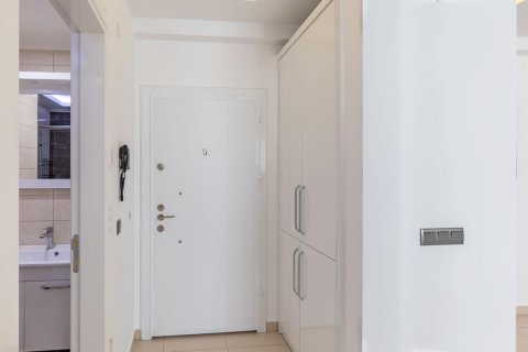 Продажа квартиры  в Тосмуре, Аланье, Анталье, Турция 1+1, 70м2, №161499 – фото 13