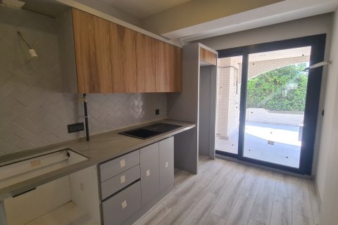 for sale in Kusadasi, Aydin, Turkey, 2 bedrooms, 65m2, No. 169723 – photo 26