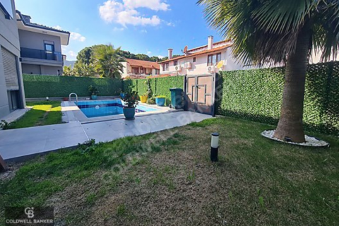 2+1 Villa  in Izmir, Turkey No. 185540