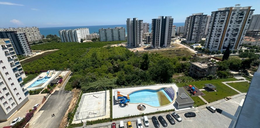 2+1 Lägenhet i Mersin, Turkiet Nr. 167478