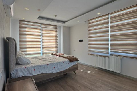 Apartment for sale  in Mersin, Turkey, 3 bedrooms, 200m2, No. 159784 – photo 9
