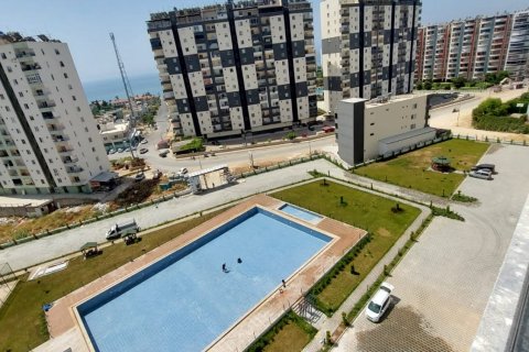 2+1 Apartment  in Mersin, Turkey No. 168481