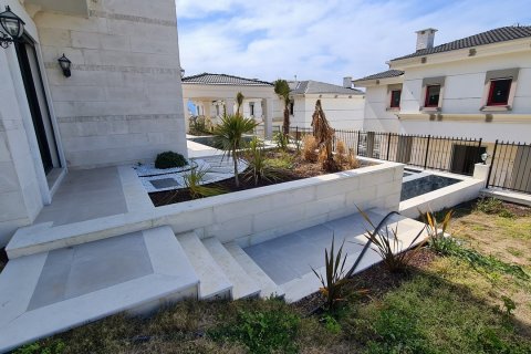 for sale  in Kusadasi, Aydin, Turkey, 4 bedrooms, 300m2, No. 169724 – photo 16