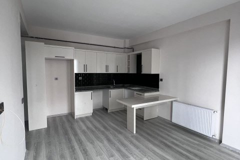 Продажа квартиры в Мерсине, Турция 1+1, 45м2, №163182 – фото 2