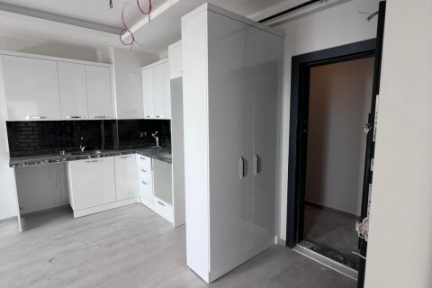 Продажа квартиры в Мерсине, Турция 1+1, 45м2, №163182 – фото 4