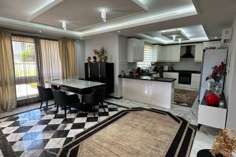 3+1 Villa  i Alanya, Antalya, Tyrkia Nr. 169284 - 9
