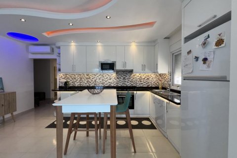 2+1 Lejlighed i Mahmutlar, Antalya, Tyrkiet Nr. 177724 - 11