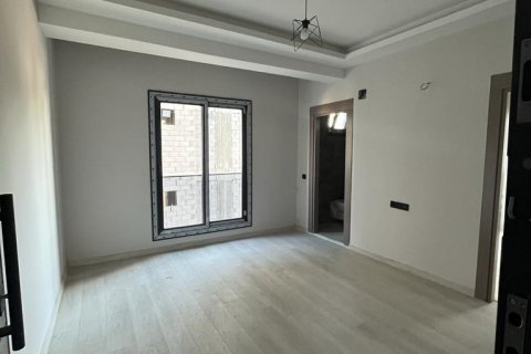 Продажа квартиры  в Мерсине, Турция 1+1, 40м2, №163291 – фото 2