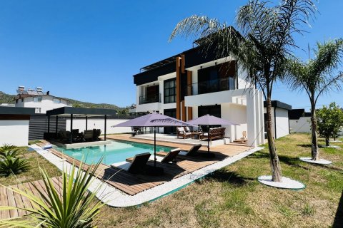 Villa for sale in Kemer, Antalya, Turkey, 2 bedrooms, 141m2, No. 170701 – photo 2