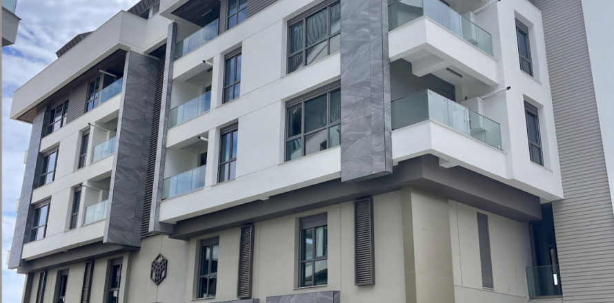 1+1 Lägenhet i Konyaalti, Antalya, Turkiet Nr. 178062