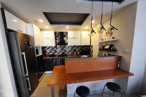 Квартира  2+1 в Мерсине, Турция №168477