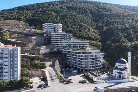 1+1 Wohnung in Izmir, Türkei Nr. 185375 - 2