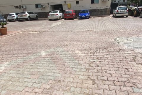 Apartment for sale in Mezitli, Mersin, Turkey, 3 bedrooms, 250m2, No. 168109 – photo 14