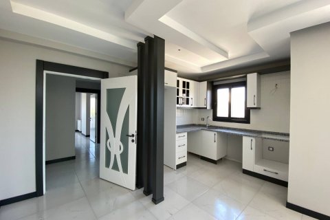 Apartment for sale in Mersin, Turkey, 1 bedroom, 60m2, No. 163303 – photo 5