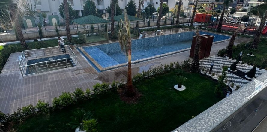 Квартира  1+1 в Мерсине, Турция №162275