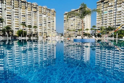 آپارتمان در Mersin ، ترکیه 2 خوابه ، 95 متر مربع. شماره 187560