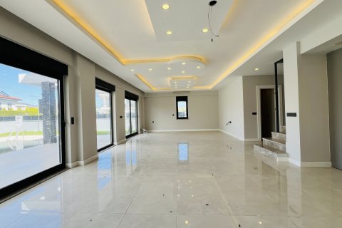 ویلا در Kemer ، ترکیه 4 خوابه ، 220 متر مربع. شماره 166393 - 11