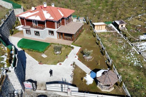 5+1 Villa i Trabzon, Turkiet Nr. 186925 - 25