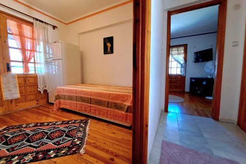 3+1 Villa  in Cesme, Izmir, Türkei Nr. 206602 - 15