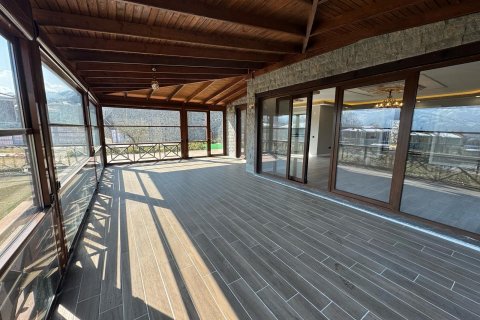5+1 Villa i Trabzon, Turkiet Nr. 186925 - 14