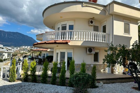 3+1 Villa  in Alanya, Antalya, Turkey No. 161099