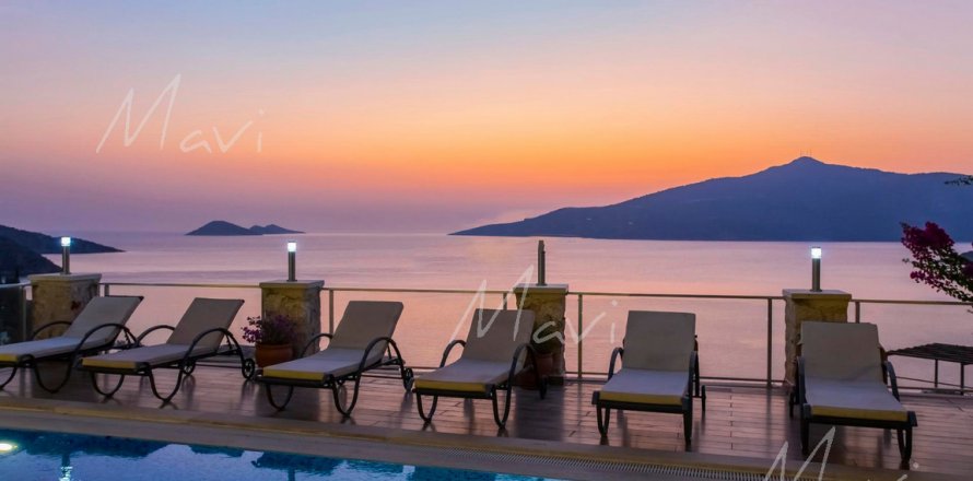 4+1 Villa i Kalkan, Antalya, Tyrkia Nr. 166977