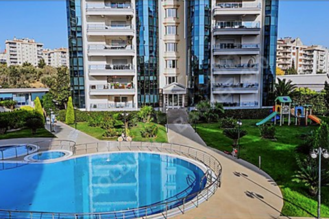 Квартира  4+1 в Измире, Турция №185908