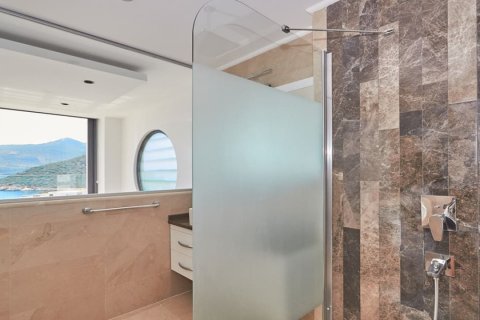 4+1 Villa i Kalkan, Antalya, Turkiet Nr. 178232 - 21