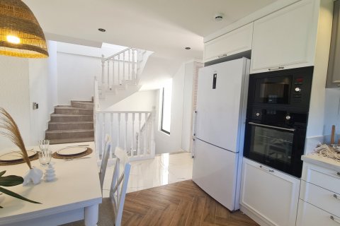 i Kusadasi, Aydin, Turkiet Nr. 165630 - 4