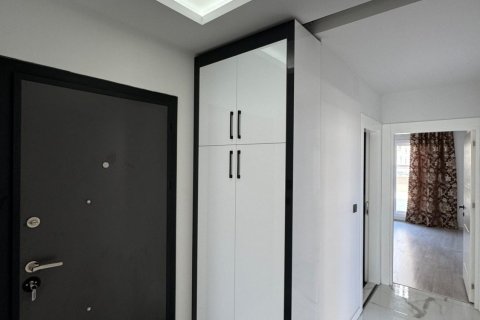 2+1 Wohnung in Mezitli, Mersin, Türkei Nr. 188360 - 8