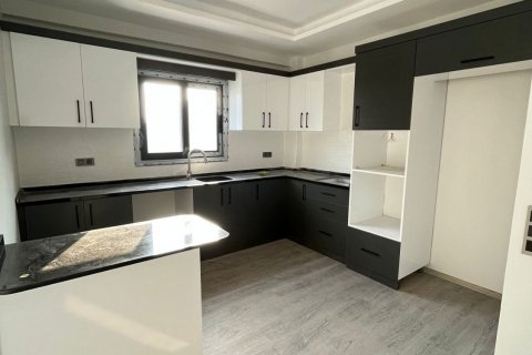 2+1 Wohnung in Mersin, Türkei Nr. 160341
