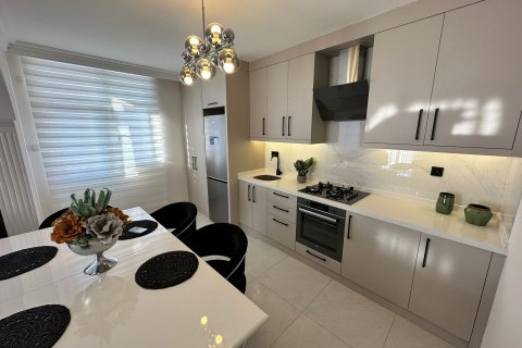 2+1 Lägenhet i Mahmutlar, Antalya, Turkiet Nr. 161191 - 9