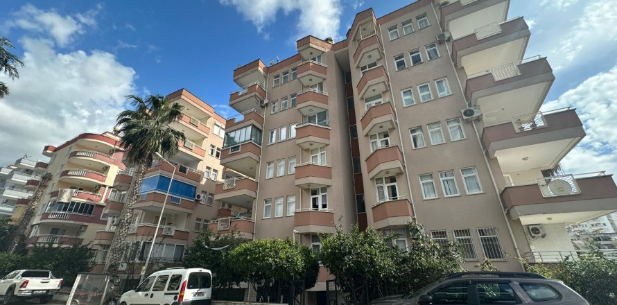 2+1 Lägenhet i Mahmutlar, Antalya, Turkiet Nr. 161191