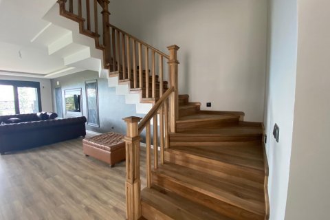 4+1 Villa  i Besikduzu, Trabzon, Tyrkiet Nr. 160374 - 10