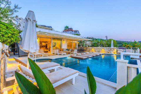 4+1 Villa  i Kalkan, Antalya, Turkiet Nr. 178236 - 7
