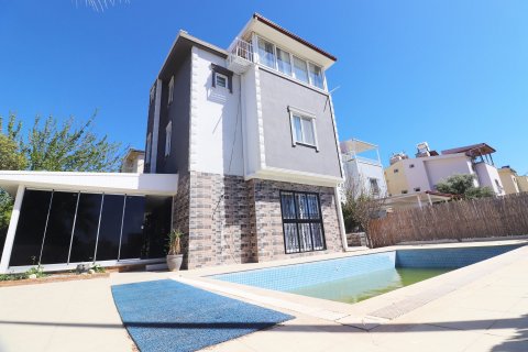 3+1 Villa  i Didim, Aydin, Tyrkiet Nr. 162708