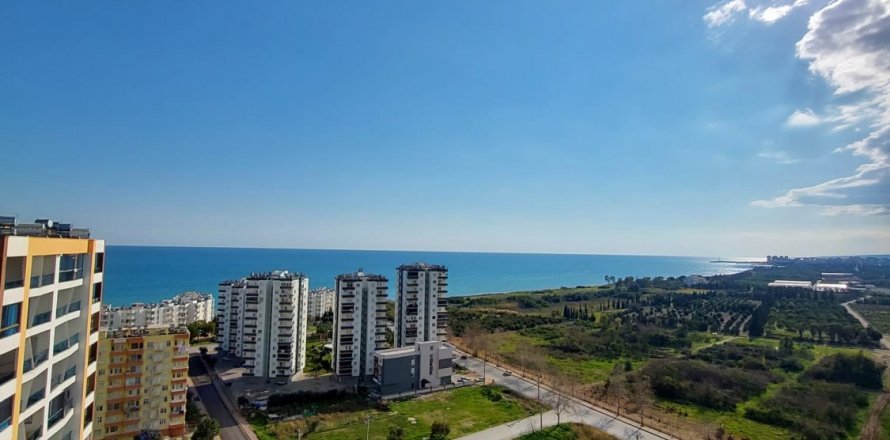 1+1 Lägenhet i Mersin, Turkiet Nr. 159167