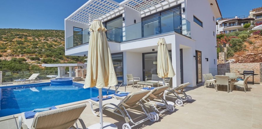 4+1 Villa i Kalkan, Antalya, Turkiet Nr. 178232