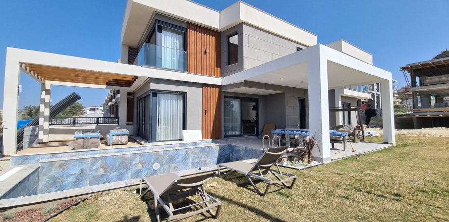 i Kusadasi, Aydin, Turkiet Nr. 162777